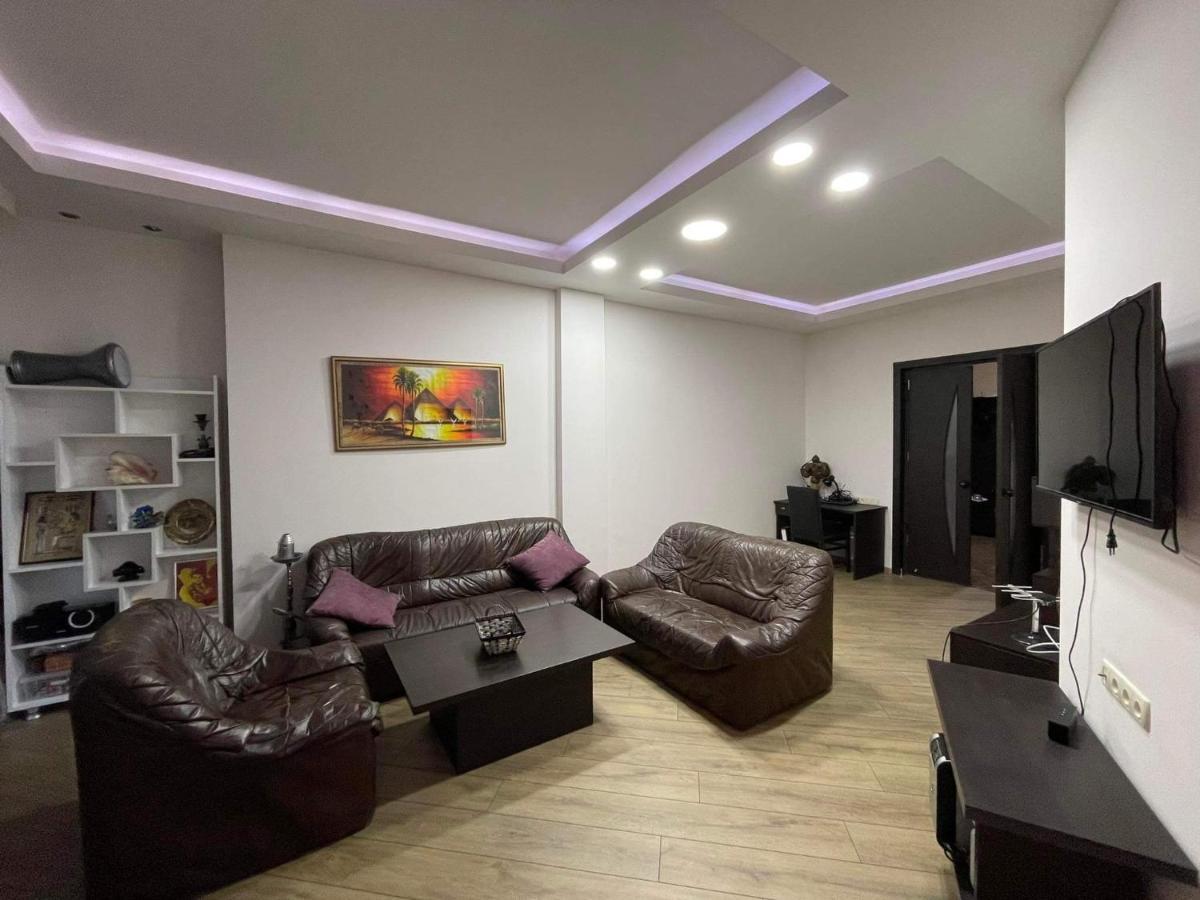 Cozy & Sweet Home Tbilisi Ngoại thất bức ảnh
