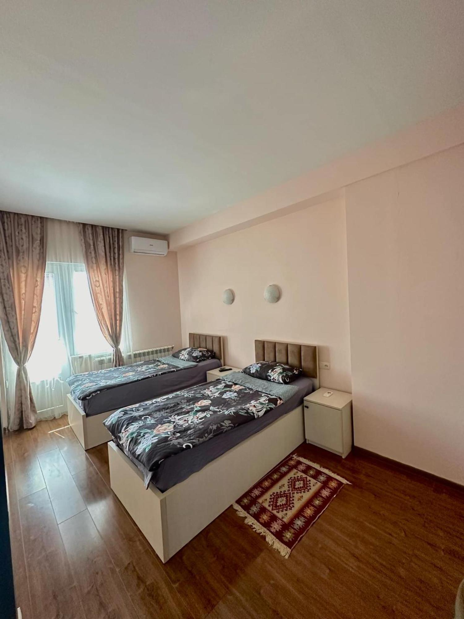 Cozy & Sweet Home Tbilisi Ngoại thất bức ảnh
