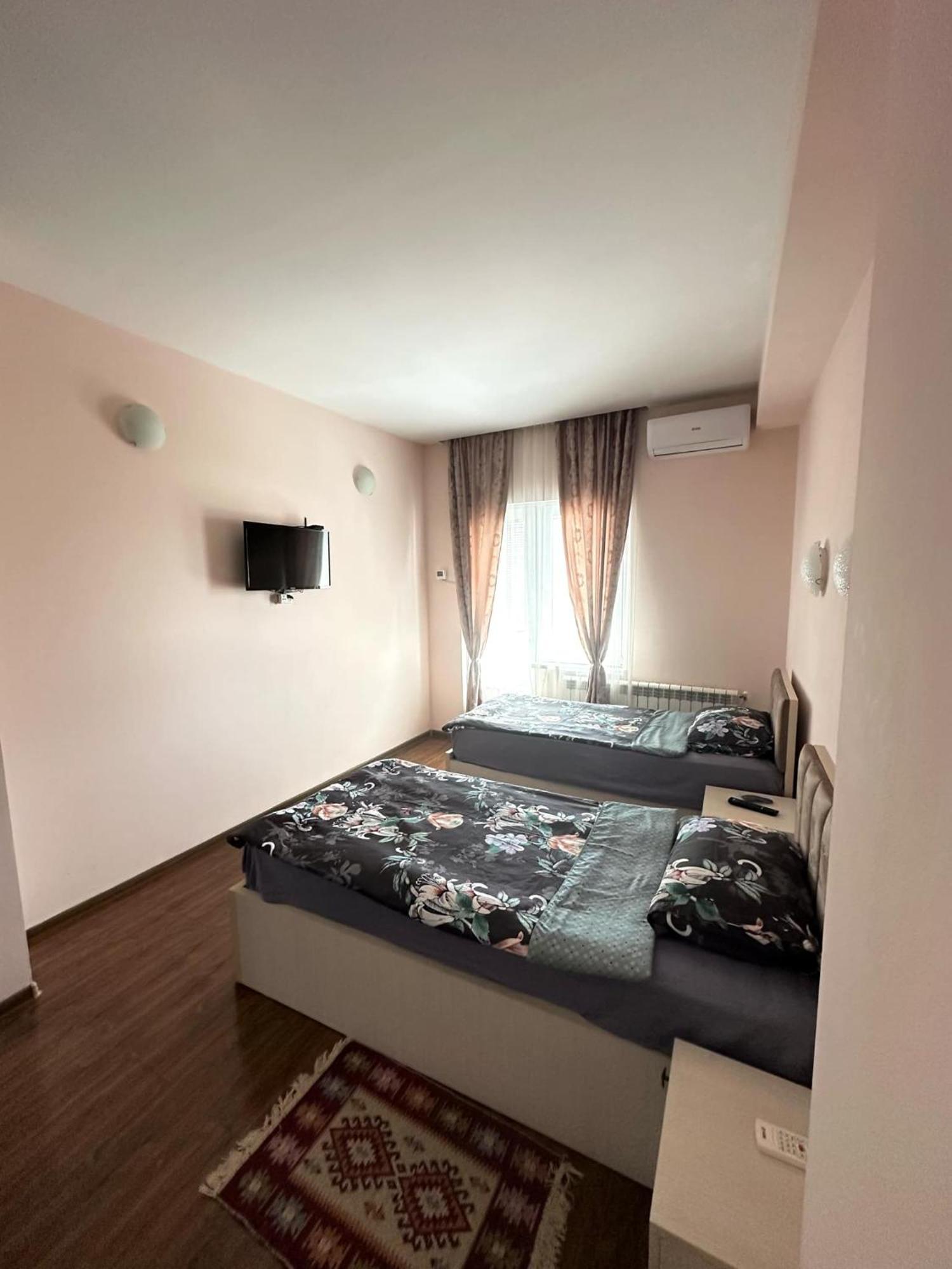 Cozy & Sweet Home Tbilisi Ngoại thất bức ảnh