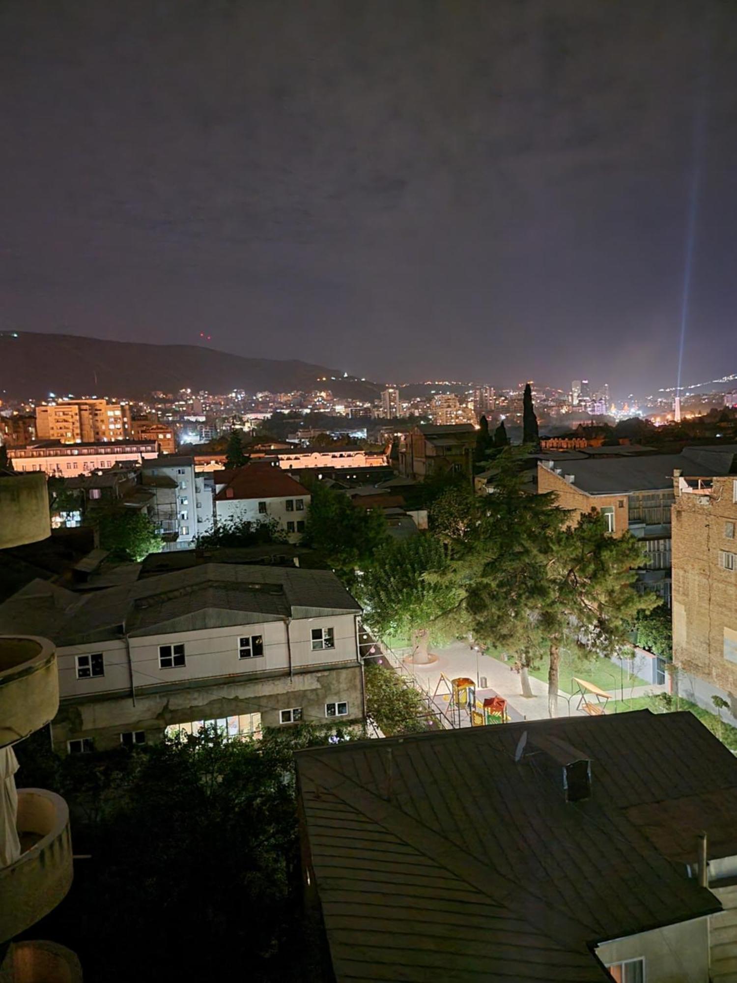 Cozy & Sweet Home Tbilisi Ngoại thất bức ảnh